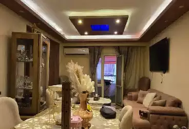 شقق للبيع - 3 غرف - بالدور 5