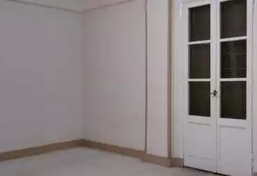Apartments For rent - 3 rooms - floor 2