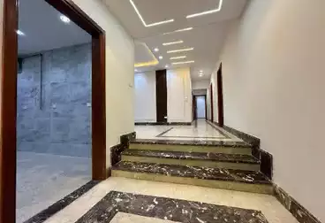 Apartments For sale - 3 rooms - floor 3