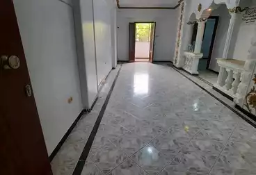 Apartments For sale - 3 rooms - floor 4