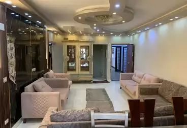 Furnished Apartment For rent - 4 rooms - floor 3