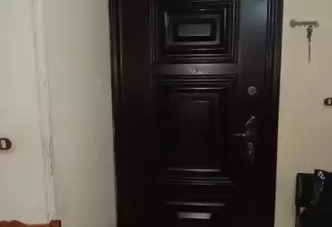 Apartment with Garden For sale - 3 rooms - floor 2