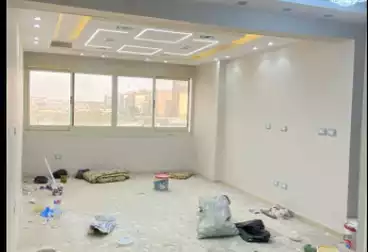 شقق للبيع - 3 غرف - بالدور 1