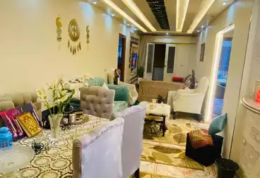 شقق للبيع - 2 غرف - بالدور 3