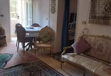 Apartment with Garden For sale - 3 rooms - floor 0