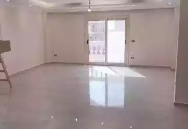 Apartments For rent - 3 rooms - floor 4