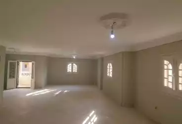 Apartments For sale - 3 rooms - floor 1
