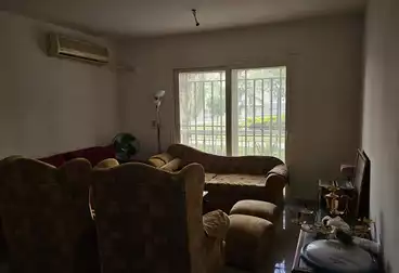 Apartment with Garden For sale - 2 rooms - floor 0