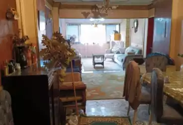 Apartments For sale - 3 rooms - floor 4