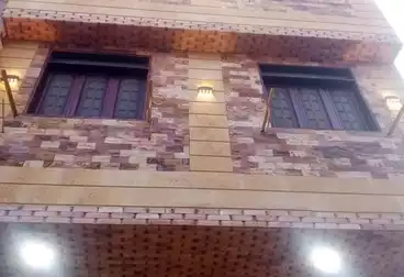 House / Home For sale - 6 rooms