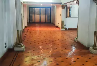 Apartments For sale - 4 rooms - floor 5