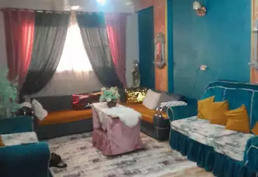 House / Home For sale - 6 rooms