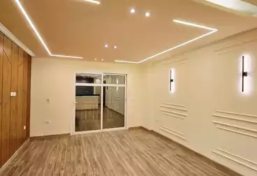 شقق للبيع - 2 غرف - بالدور 4