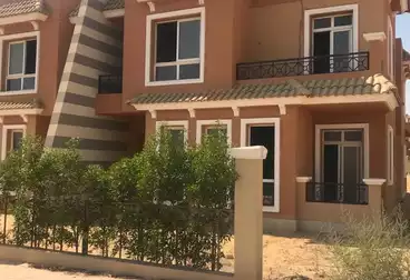 توين هاوس للبيع - 4 غرف