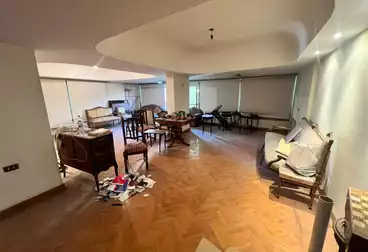 Apartments For sale - 3 rooms - floor 9