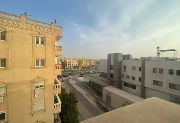 Apartments For sale - 3 rooms - floor 5