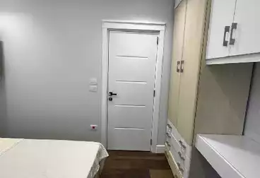 Furnished Apartment For sale - 3 rooms - floor 1