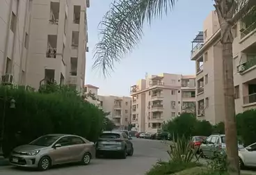 شقق للبيع - 3 غرف - بالدور 4
