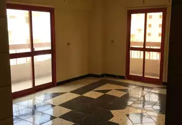 عقارات للإيجار - 3 غرف - بالدور 4