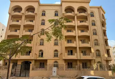Apartments For sale - 3 rooms - floor 1
