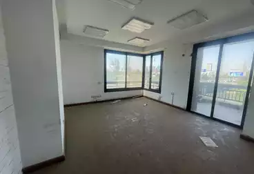 Corporate Branch For rent - 8 rooms - floor 4
