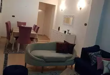 Apartments For sale - 2 rooms - floor 5