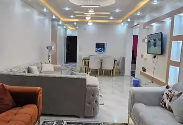 Furnished Apartment For sale - 3 rooms - floor 10