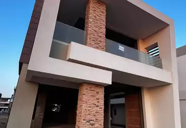 Villas For sale - 4 rooms