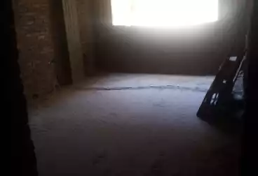 Apartments For sale - 2 rooms - floor 1