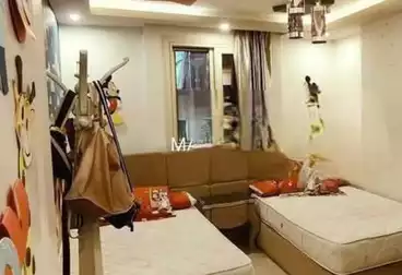 Apartments For sale - 3 rooms - floor 4