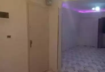 Apartments For sale - 2 rooms - floor 5