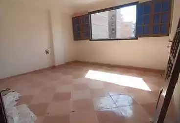 Apartments For sale - 2 rooms - floor 5