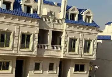 Villas For sale - 4 rooms