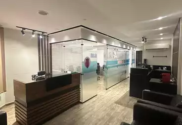 إداري للإيجار - 4 غرف - بالدور 0