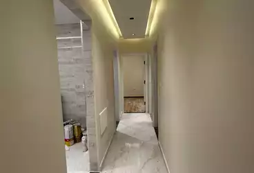 Apartments For sale - 3 rooms - floor 1
