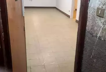 Apartments For sale - 2 rooms - floor 4