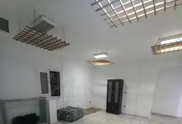 Administrative For sale - 3 rooms - floor 1