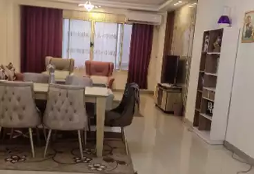 شقق مفروشة للبيع - 3 غرف - بالدور 4
