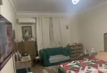 undefined undefined - 3 rooms - floor 8