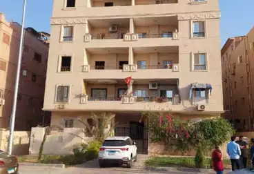 Apartments For sale - 3 rooms - floor 4