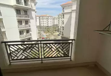 Apartments For rent - 3 rooms - floor 5