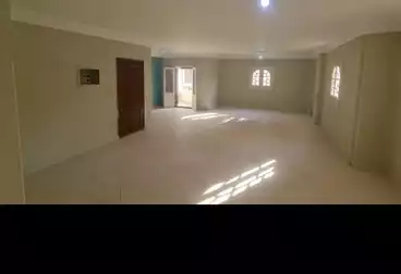 شقق للبيع - 3 غرف - بالدور 1