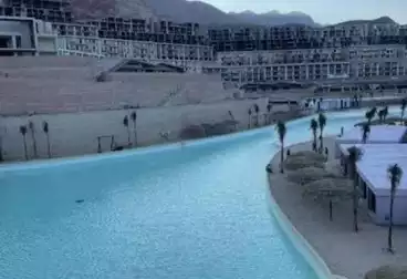 شاليه بحديقة للبيع - 3 غرف - بالدور 0
