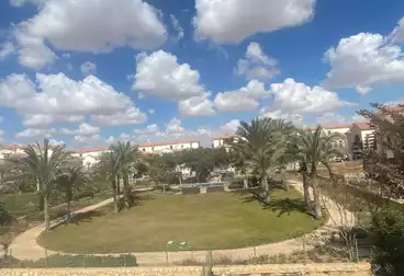 تاون هاوس للبيع - 4 غرف