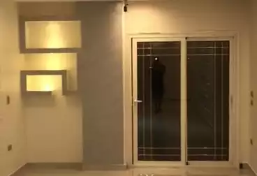 شقق للإيجار - 3 غرف - بالدور 2