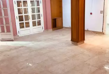 Administrative For rent - 5 rooms - floor 0