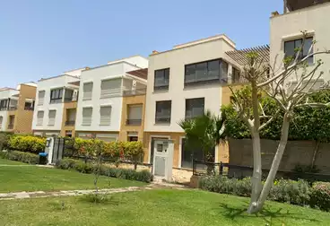 Town House For sale - 5 rooms