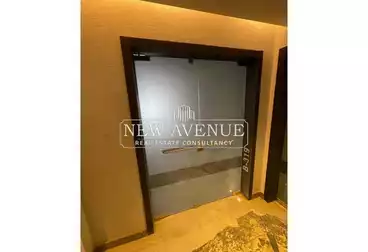 مكاتب للإيجار - 2 غرف - بالدور 2
