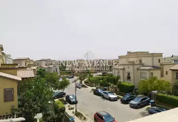 توين هاوس للبيع - 3 غرف