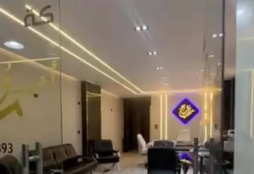 Commercial For sale - floor 0